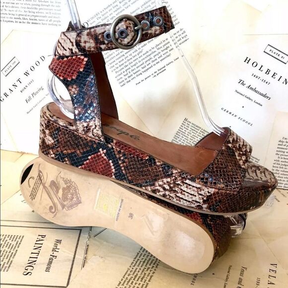 Free People Platform Sandal Strap Snakeskin Print - Picture 7 of 8